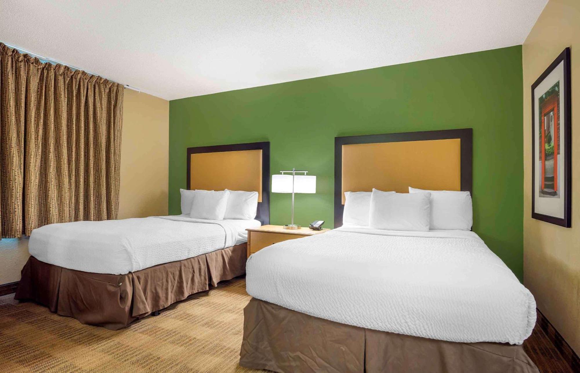 Extended Stay America Select Suites - Orlando - Lake Mary - 1040 Greenwood Blvd Exterior photo